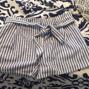 Paper bag tie shorts